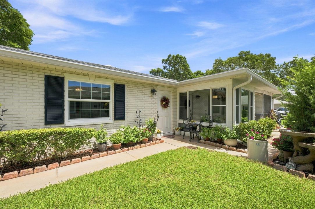 6-web-or-mls-10146-s-44th-terrace