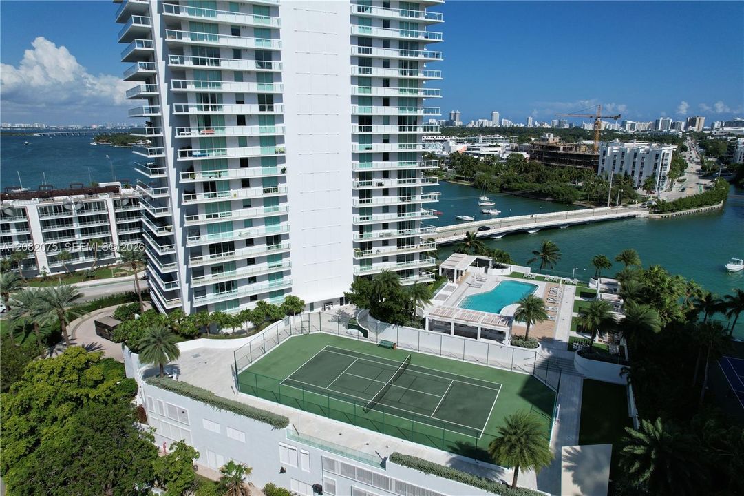 En Venta: $1,575,000 (2 camas, 2 baños, 1477 Pies cuadrados)