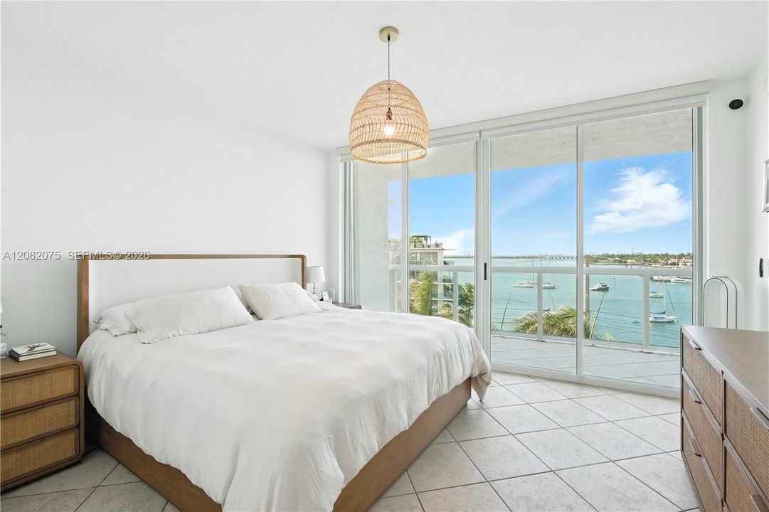 En Venta: $1,575,000 (2 camas, 2 baños, 1477 Pies cuadrados)