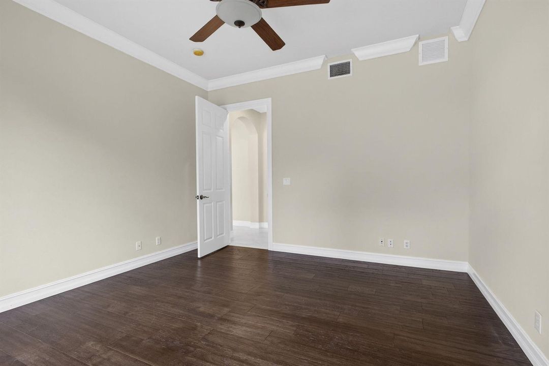 51-web-or-mls-BS1A8422