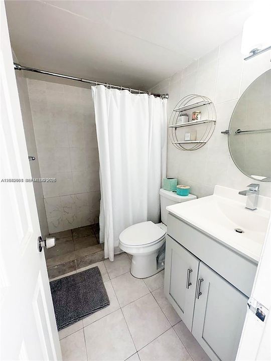 В аренду: $2,250 (2 спален, 2 ванн, 1073 Квадратных фут)