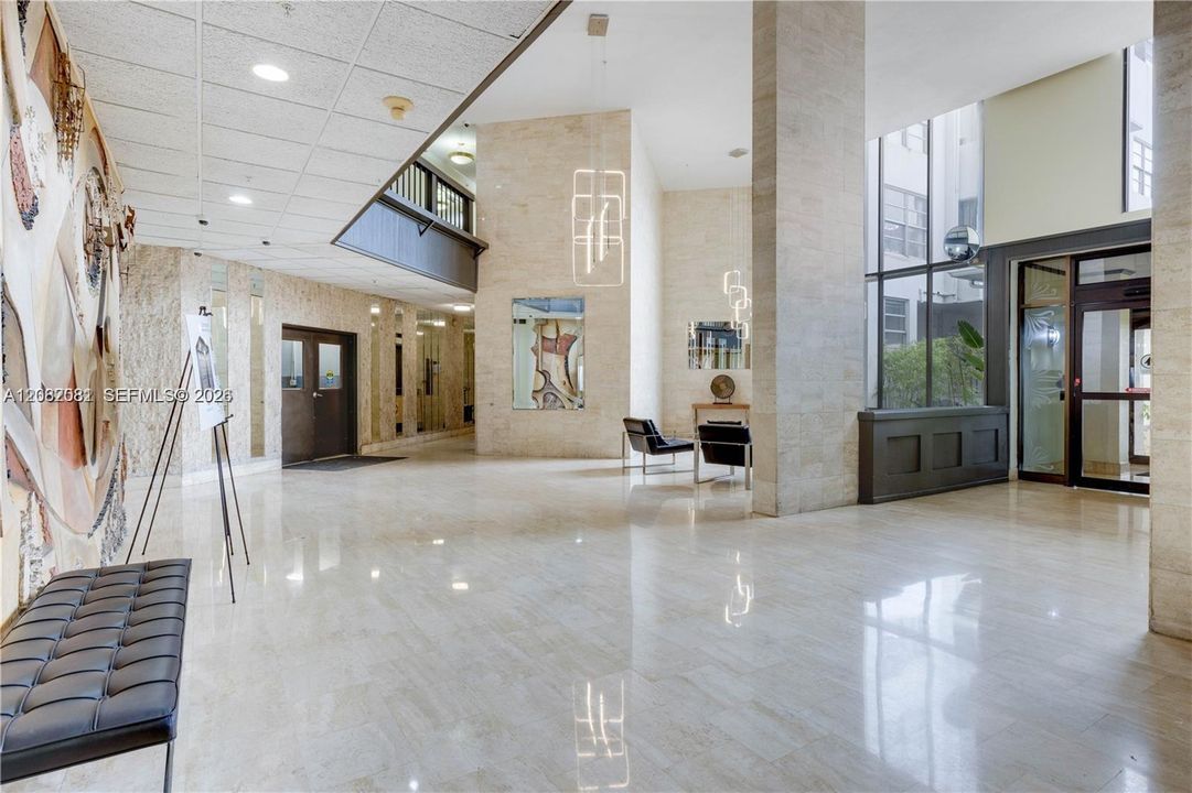 В аренду: $2,250 (2 спален, 2 ванн, 1073 Квадратных фут)
