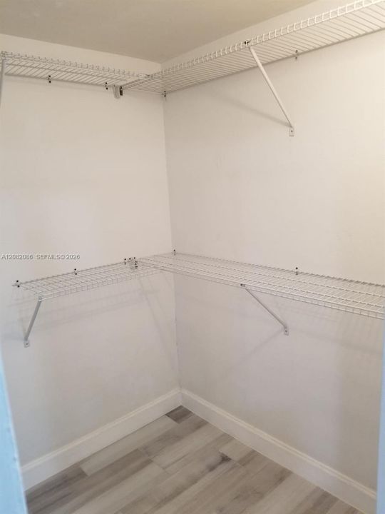 В аренду: $1,900 (1 спален, 1 ванн, 600 Квадратных фут)