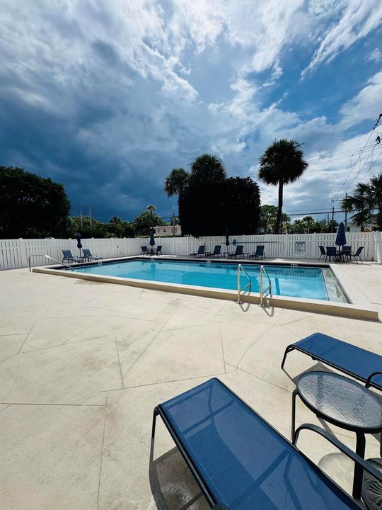 1527 S Flagler Drive 112f (22)