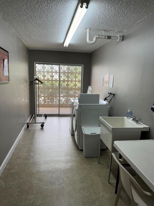 1527 S Flagler Drive 112f (20)