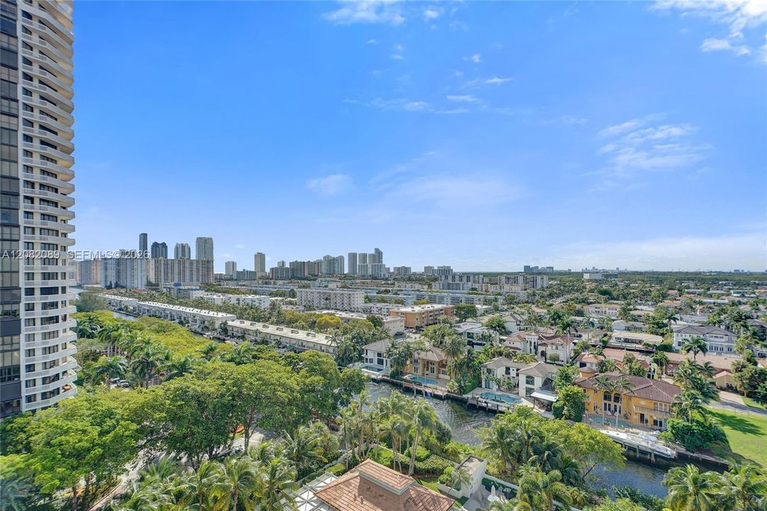 En Renta: $6,999 (3 camas, 3 baños, 1840 Pies cuadrados)