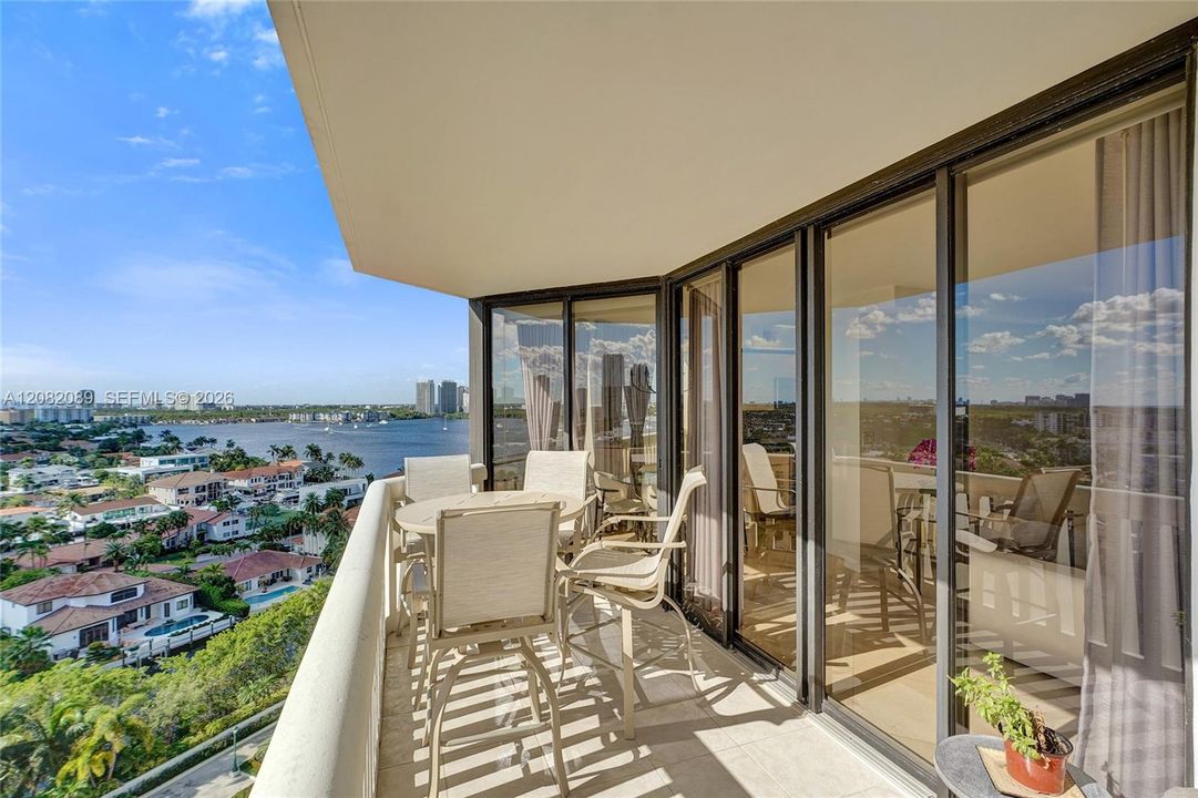 En Renta: $6,999 (3 camas, 3 baños, 1840 Pies cuadrados)