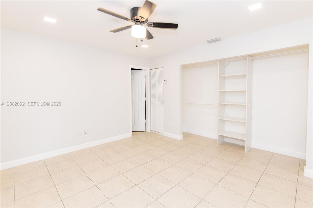 For Rent: $1,600 (1 beds, 1 baths, 600 Square Feet)