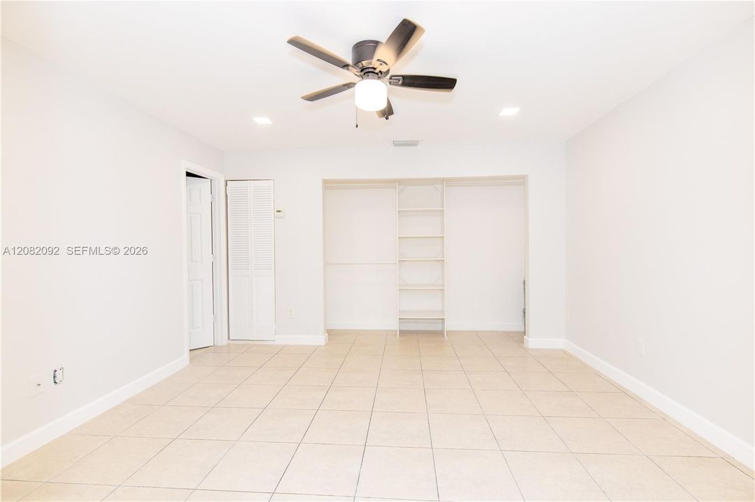 For Rent: $1,600 (1 beds, 1 baths, 600 Square Feet)