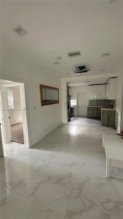 En Venta: $525,000 (2 camas, 1 baños, 1070 Pies cuadrados)
