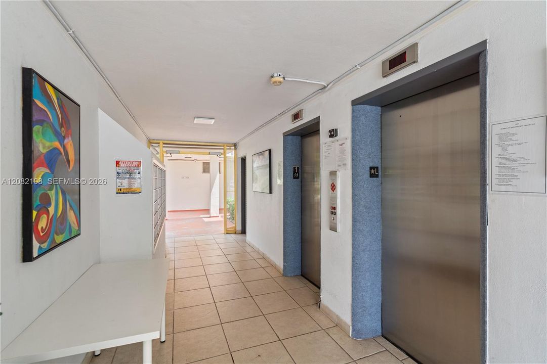 В аренду: $1,700 (1 спален, 1 ванн, 768 Квадратных фут)