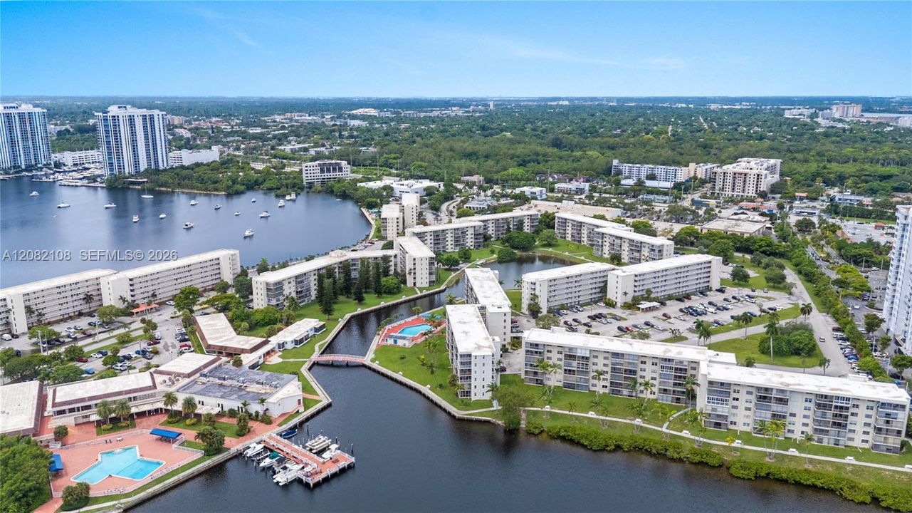 В аренду: $1,700 (1 спален, 1 ванн, 768 Квадратных фут)