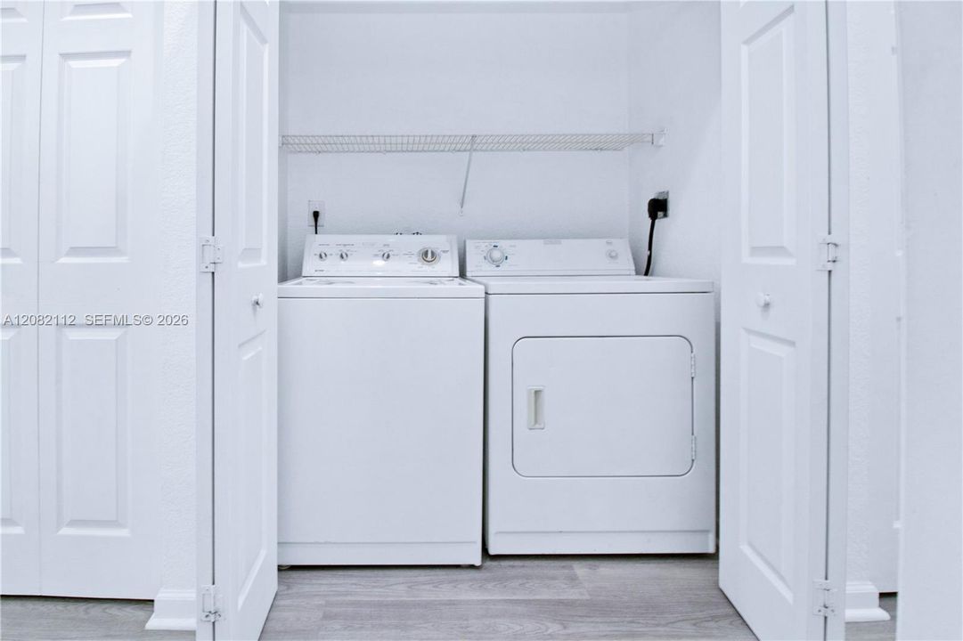For Rent: $2,500 (2 beds, 2 baths, 1225 Square Feet)