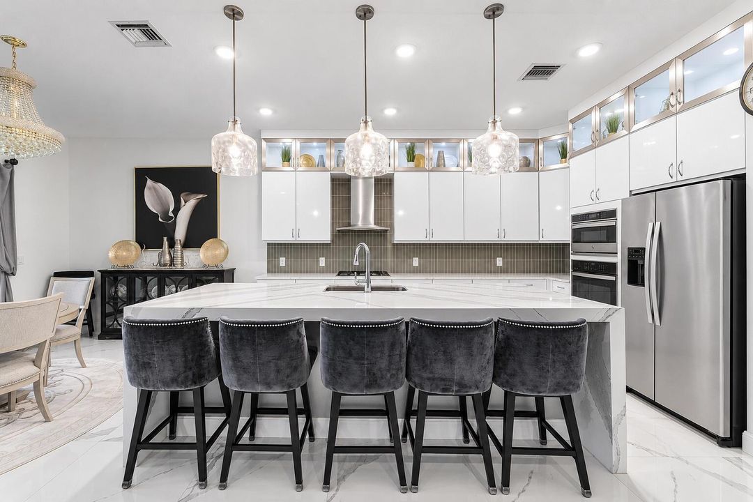 #16 Kitchen Island – Impressive ov
