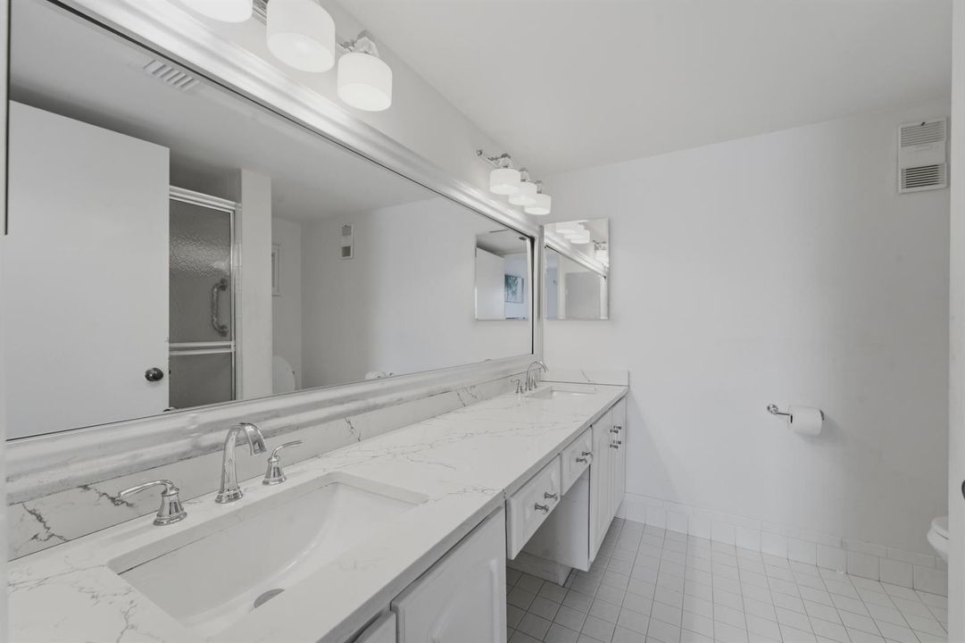 6093_Pointe_Regal_Circle_209_Delray_Beac