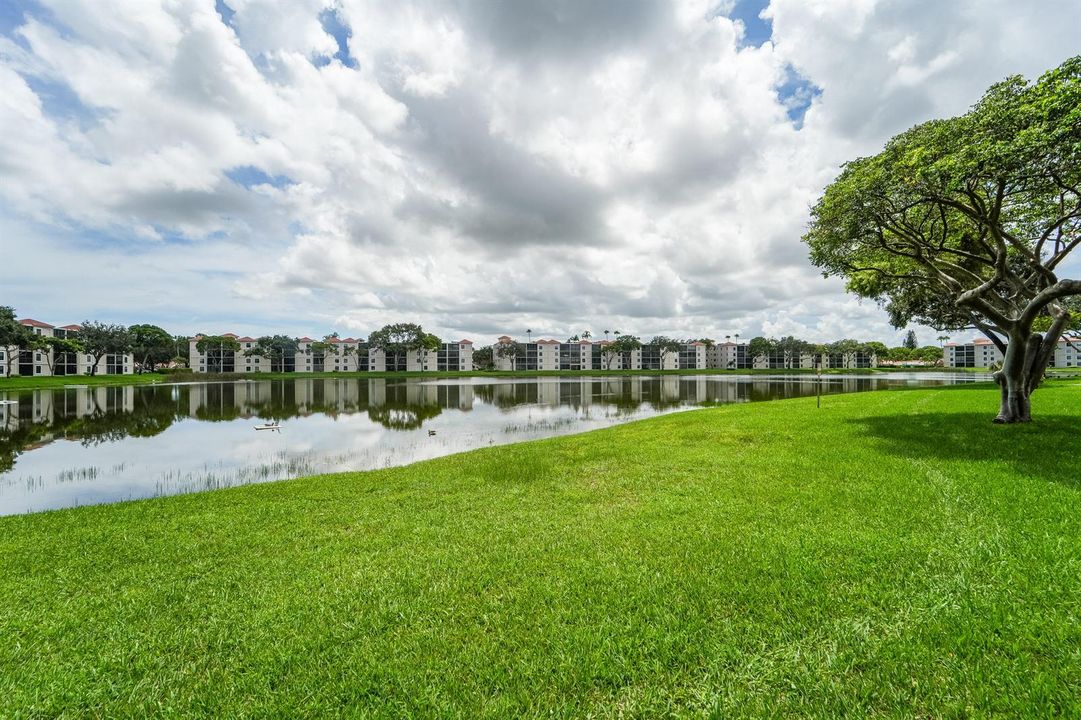 6093 Pointe Regal 209-4