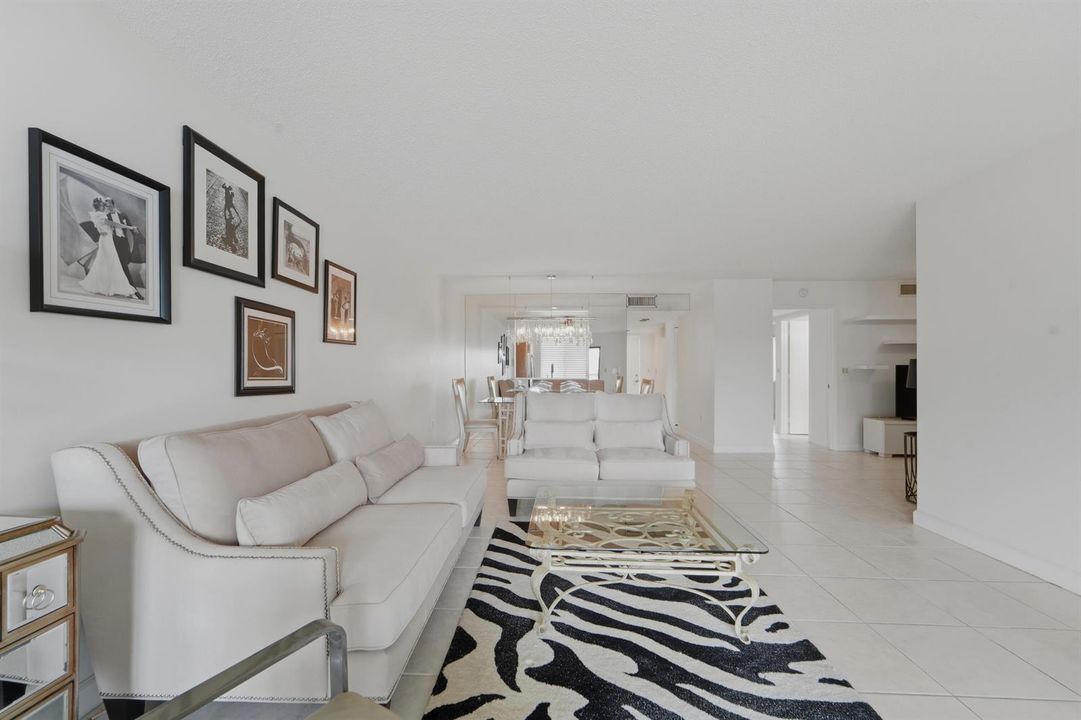 6093_Pointe_Regal_Circle_209_Delray_Beac