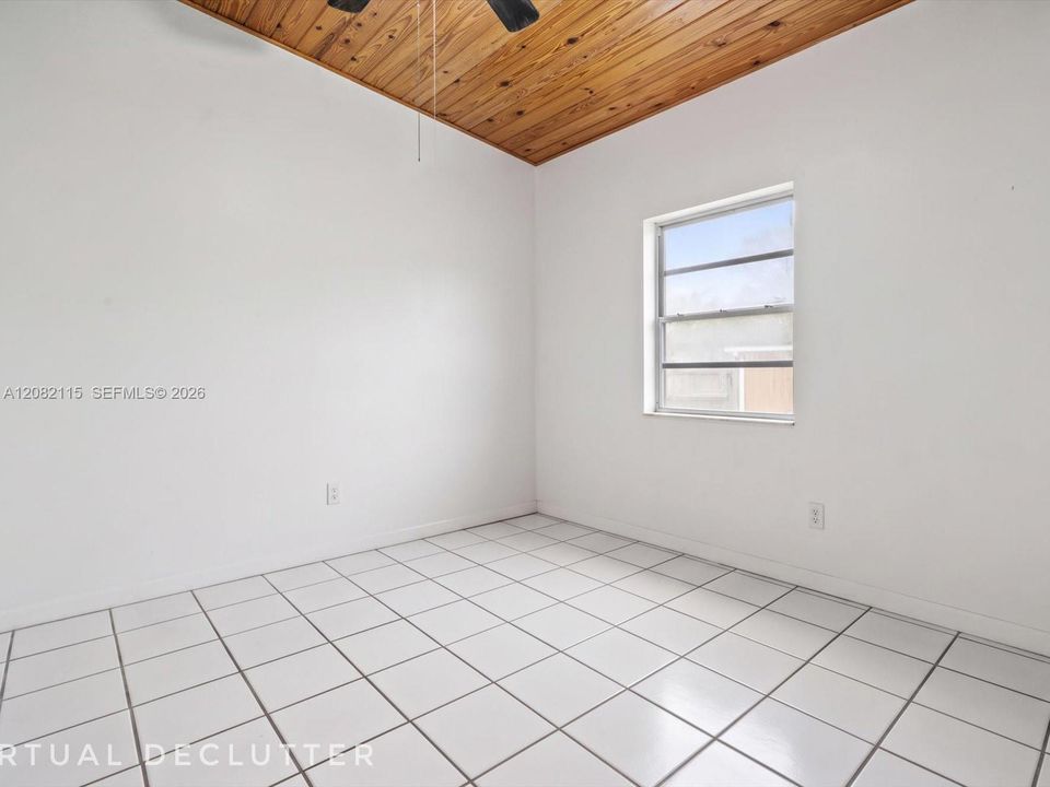 En Venta: $542,000 (4 camas, 2 baños, 1764 Pies cuadrados)