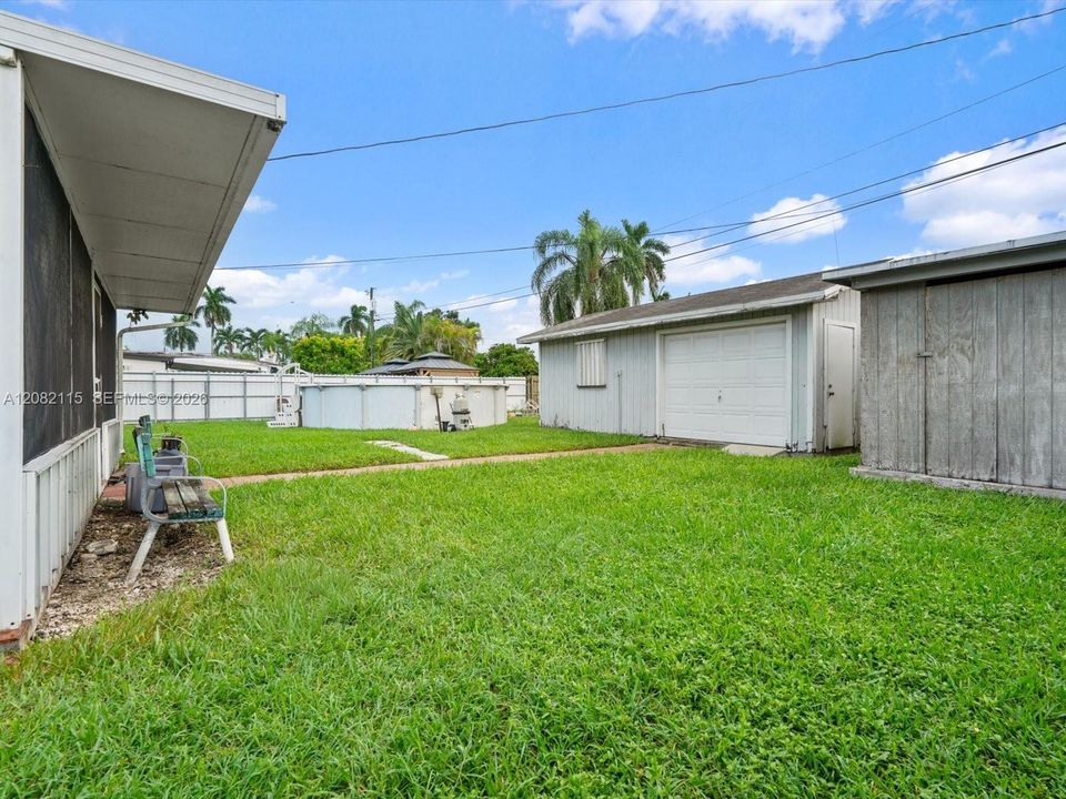 En Venta: $542,000 (4 camas, 2 baños, 1764 Pies cuadrados)