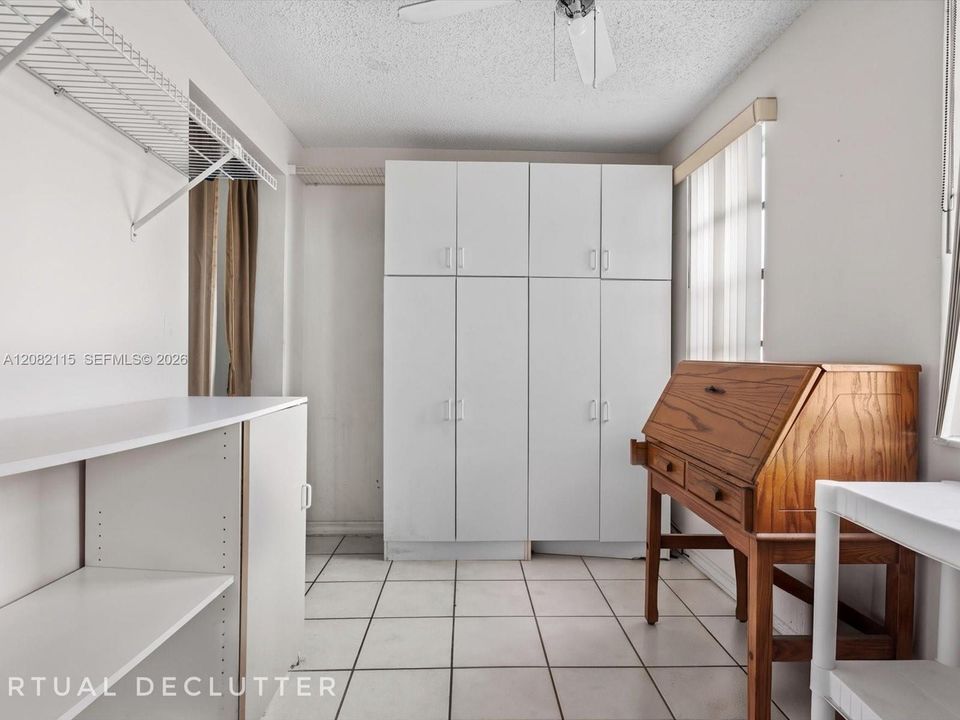 En Venta: $542,000 (4 camas, 2 baños, 1764 Pies cuadrados)