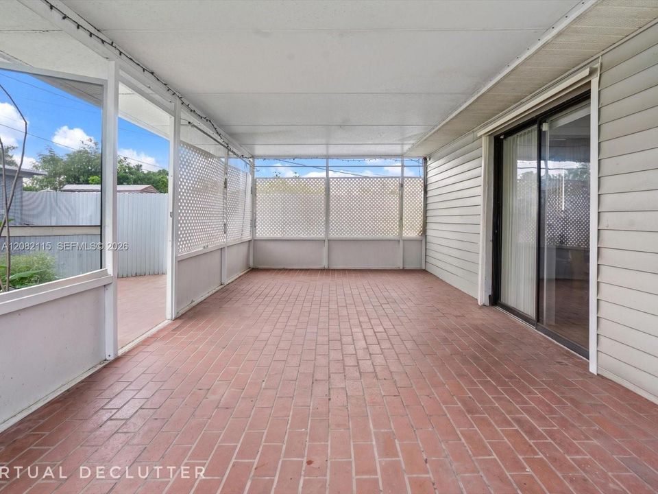 En Venta: $542,000 (4 camas, 2 baños, 1764 Pies cuadrados)