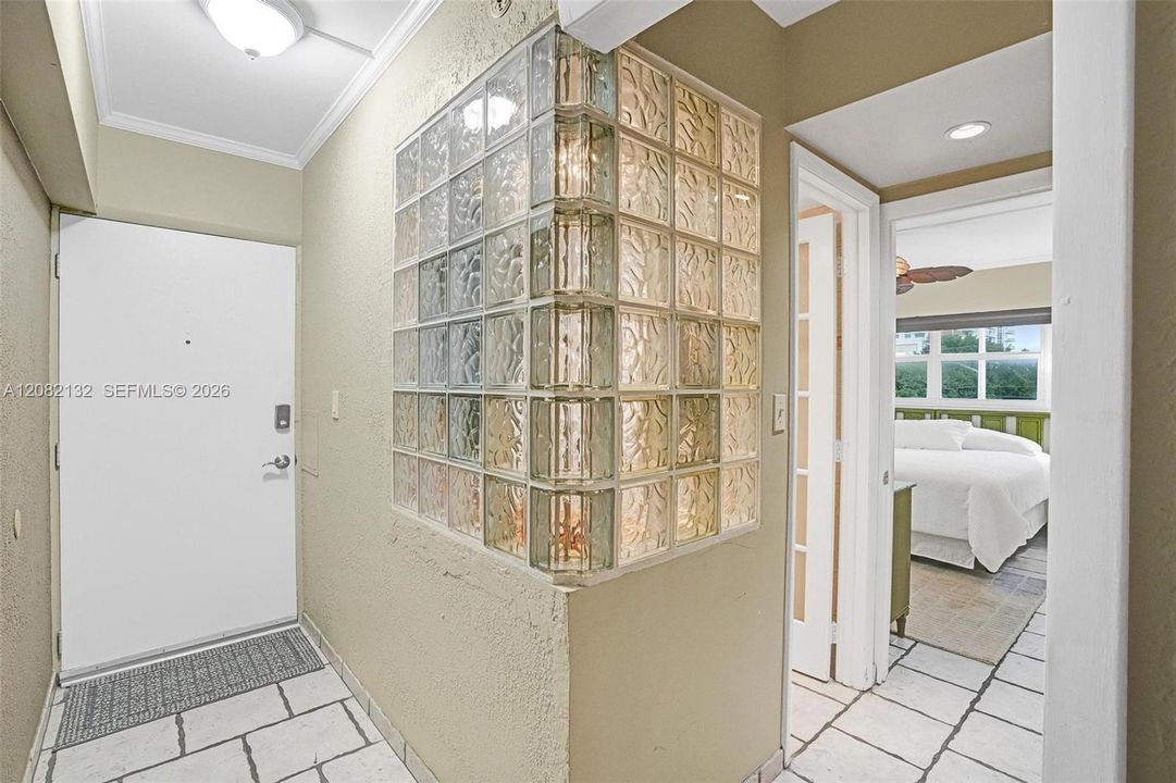En Renta: $5,995 (1 camas, 1 baños, 795 Pies cuadrados)