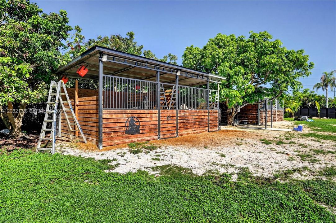 En Venta: $1,399,999 (5 camas, 4 baños, 3461 Pies cuadrados)