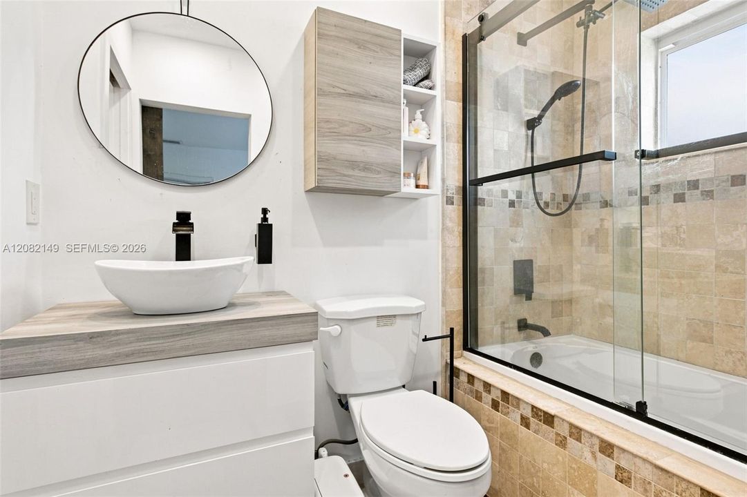 For Sale: $1,030,000 (4 beds, 2 baths, 1679 Square Feet)