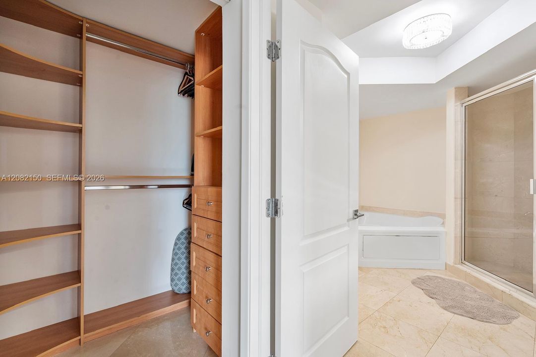 На продажу: $899,900 (3 спален, 2 ванн, 1449 Квадратных фут)