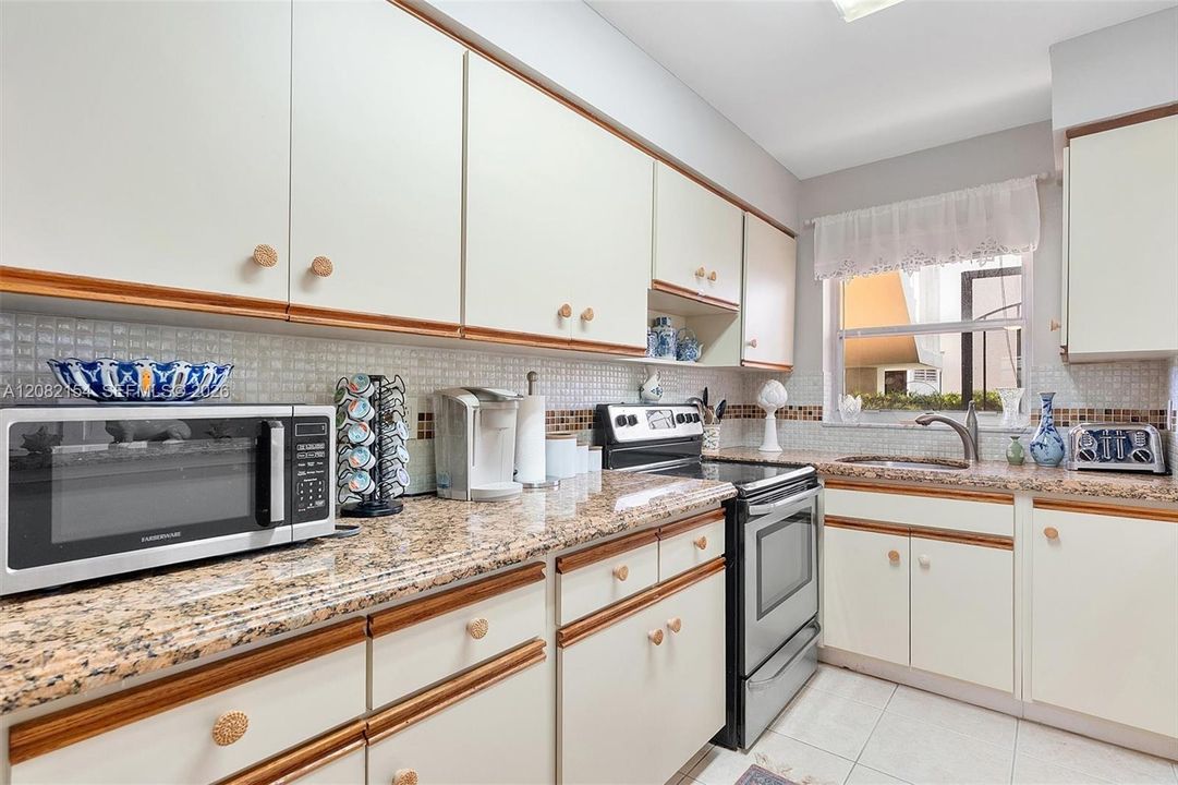 En Venta: $160,000 (1 camas, 1 baños, 650 Pies cuadrados)