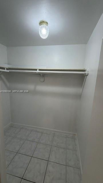 В аренду: $2,150 (2 спален, 1 ванн, 820 Квадратных фут)