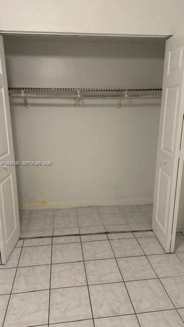 В аренду: $2,150 (2 спален, 1 ванн, 820 Квадратных фут)