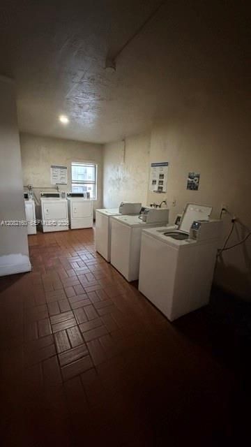 В аренду: $2,150 (2 спален, 1 ванн, 820 Квадратных фут)