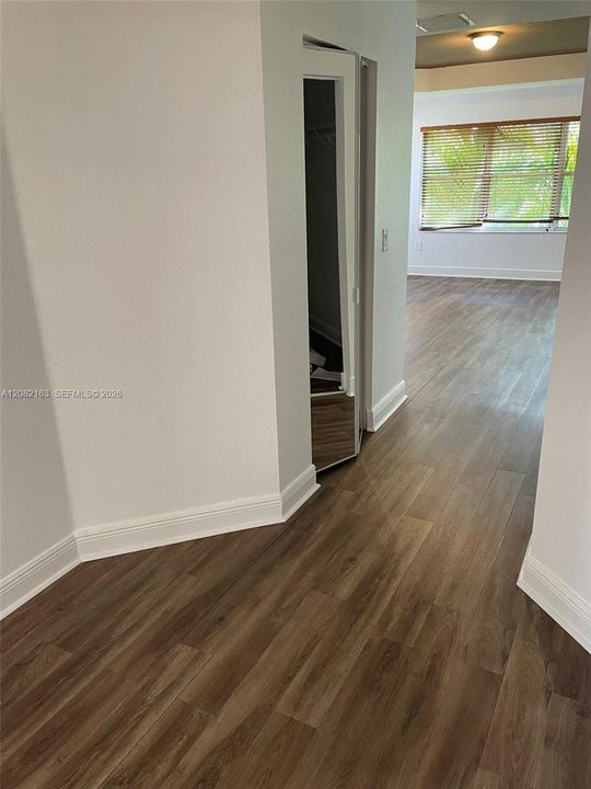 For Rent: $6,500 (5 beds, 3 baths, 3595 Square Feet)