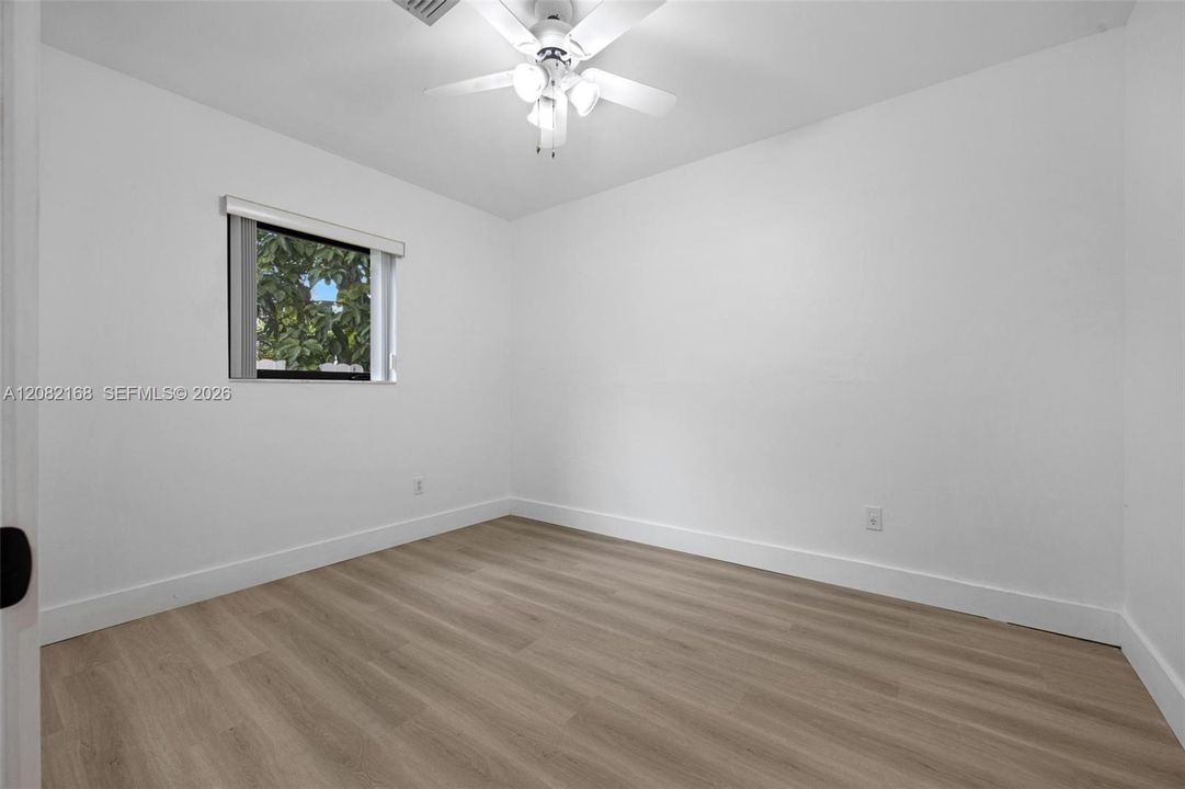 For Sale: $685,000 (4 beds, 2 baths, 1642 Square Feet)