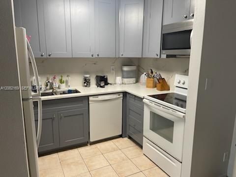 En Renta: $1,750 (2 camas, 1 baños, 800 Pies cuadrados)