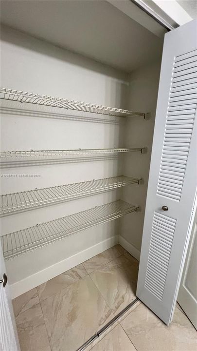 For Rent: $1,995 (2 beds, 2 baths, 992 Square Feet)