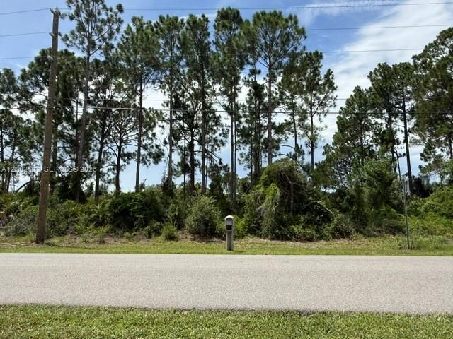На продажу: $25,000 (0.23 acres)