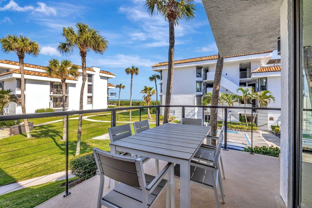 Dining Balcony
