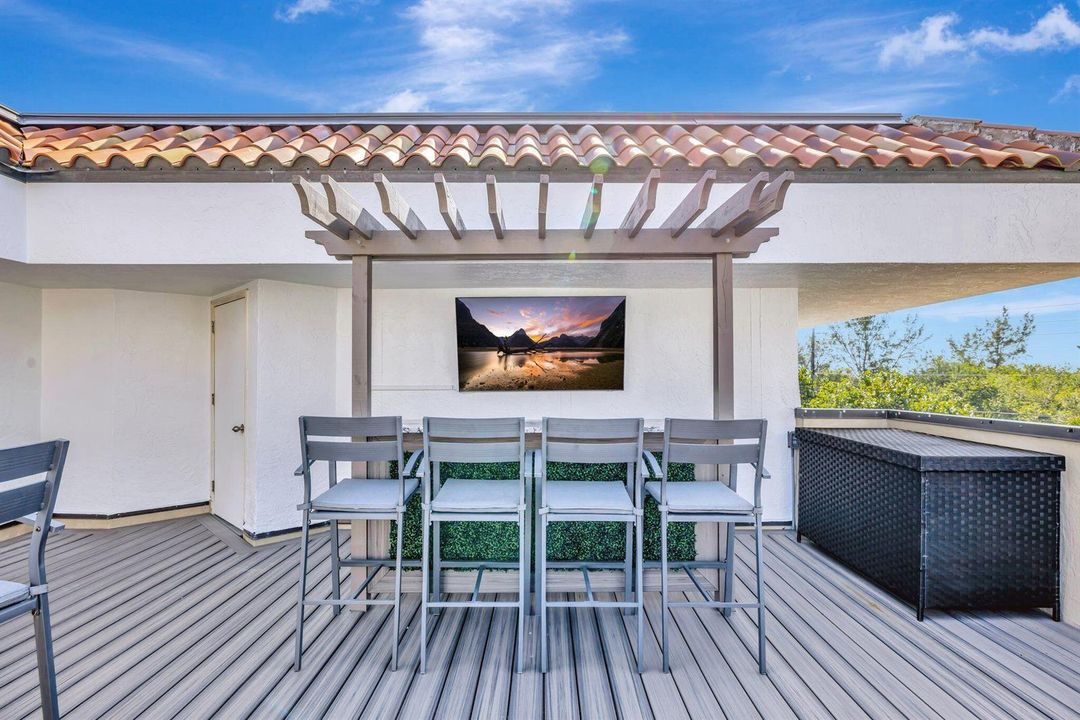 Roof Deck 5