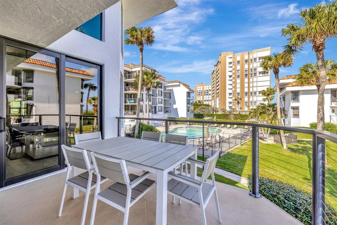 Dining Balcony 2