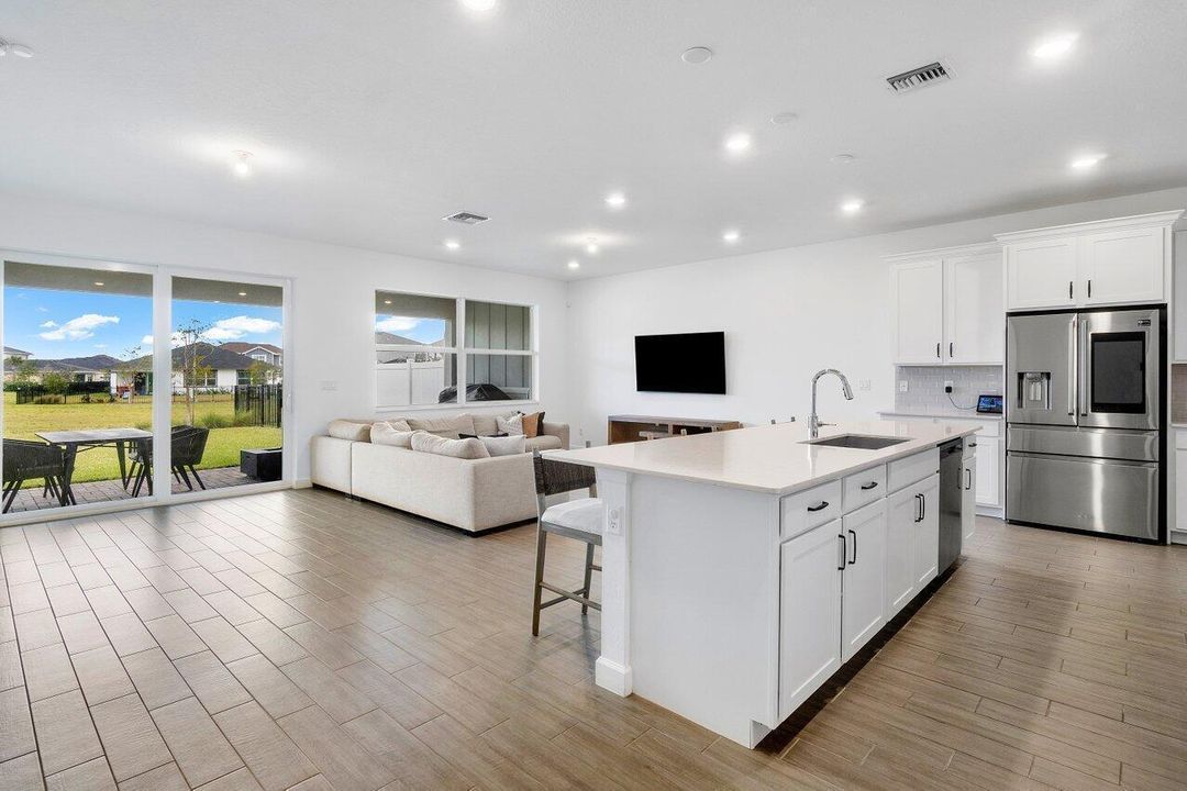 Dinning:Kichen:Living room