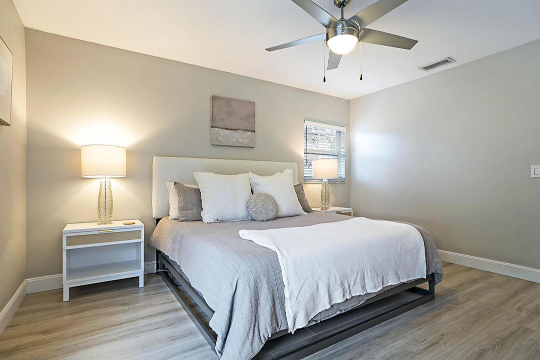 1103 NW 11th St -22