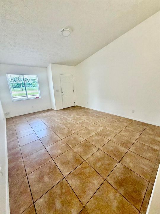 1661 SE Lennard Road (10)