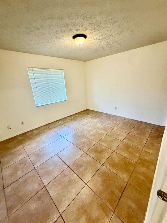 1661 SE Lennard Road (5)
