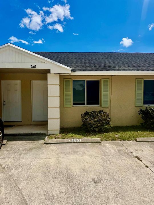 1661 SE Lennard Road (1)