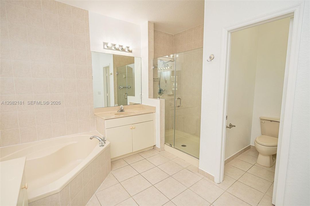 For Sale: $750,000 (4 beds, 3 baths, 2306 Square Feet)
