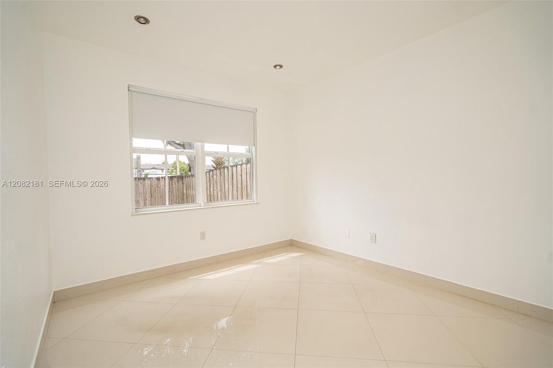 For Sale: $750,000 (4 beds, 3 baths, 2306 Square Feet)