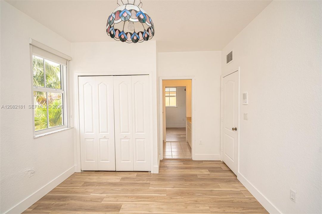 For Sale: $750,000 (4 beds, 3 baths, 2306 Square Feet)