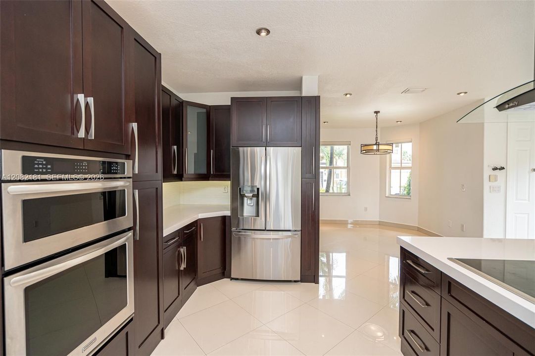 For Sale: $750,000 (4 beds, 3 baths, 2306 Square Feet)
